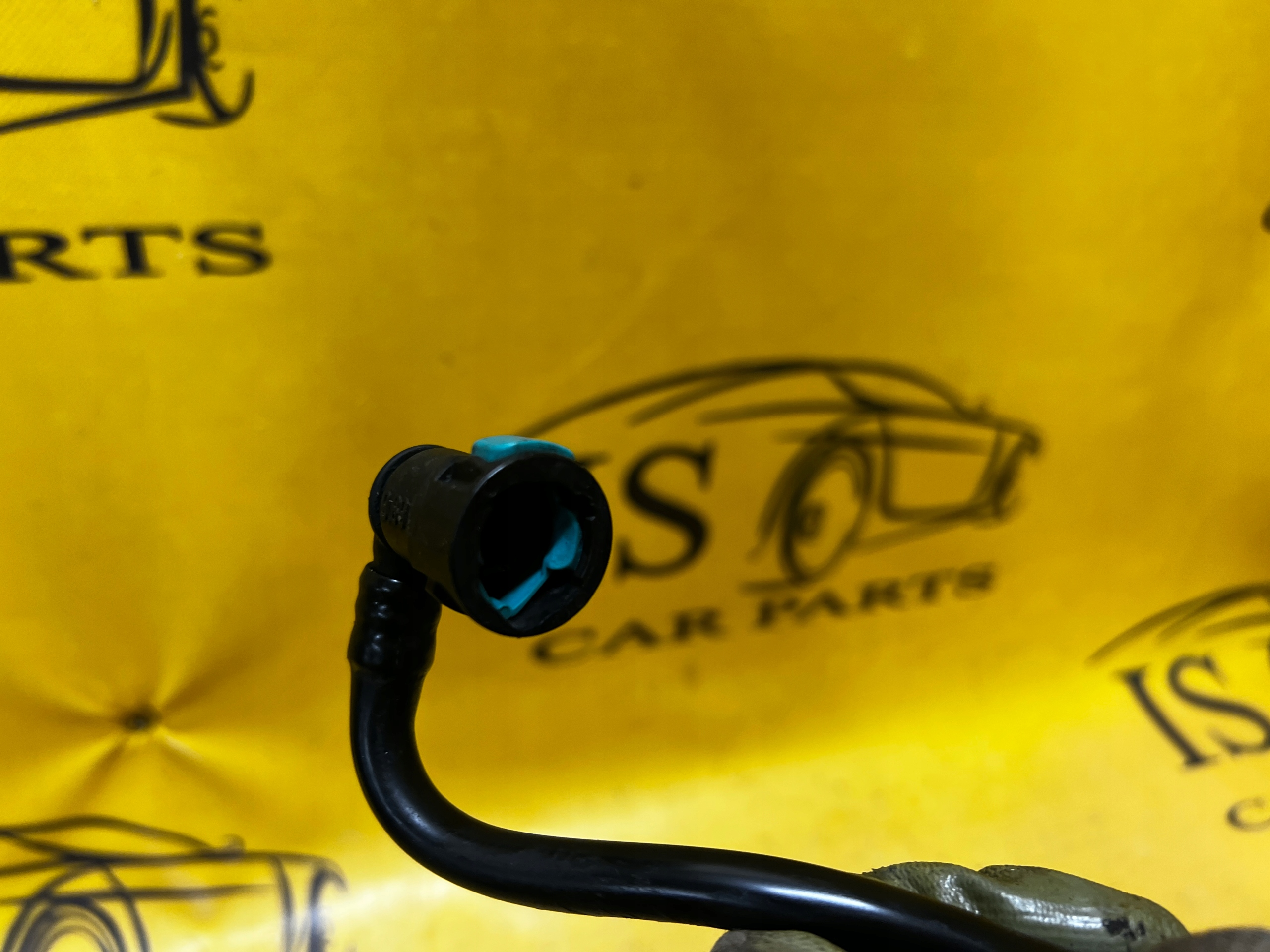 WĄŻ RURA PRZEWÓD PALIWA RANGE ROVER L405 4.4 SDV8