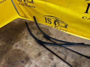 KOMPLET RAMIONA WYCIERACZKI PRZÓD PEUGEOT 508 I EU