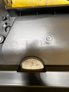 KANAŁ POWIETRZA WZMOCNIENIE PAS PRZEDNI BMW 2 F45 LIFT F46 LIFT NOWY OEM