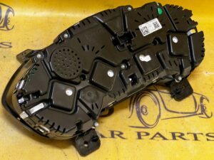 LICZNIK ZEGARY WYŚWIETLACZ FORD FIESTA MK8 BENZYNA