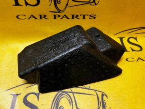 STYROPIAN PODNÓŻEK JEEP GRAND CHEROKEE WK2