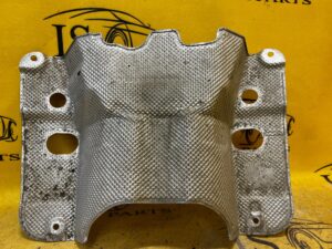 OSŁONA TERMICZNA TUNELU ŚRODKOWEGO AUDI A8 D4