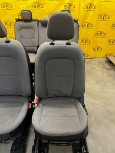 KOMPLET FOTELE KANAPA PRZÓD TYŁ AIRBAG ISOFIX FORD ESCAPE MK4 USA