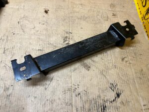 WSPORNIK MOCOWANIE UCHWYT FOTELA KIEROWCY LEWY MERCEDES GL X166