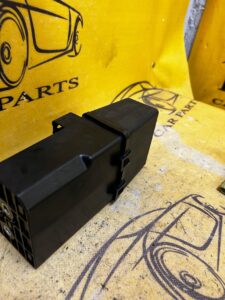 OSŁONA PLASTIK ZAŚLEPKA KOMPUTERA STEROWNIKA LEXUS RX 450H III 3 AL10