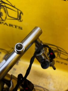 LISTWA WTRYSKOWA WTRYSKI FORD ESCAPE MK4 1.5 EB