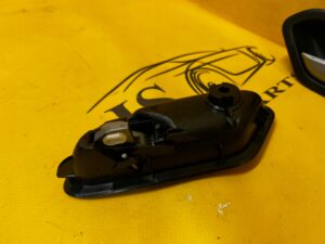 KLAMKA WEWNĘTRZNA DRZWI PRZÓD TYŁ PRAWY PRAWA DACIA SANDERO III STEPWAY