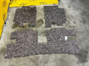 KOMPLET WYGŁUSZENIE MATA DYWAN WYKŁADZINA PODŁOGI DACIA LODGY LIFT 2022R EU