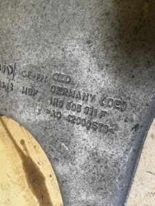 KOMPLET WAHACZ TYŁ TYLNY POPRZECZNY PRAWY LEWY PORSCHE MACAN 95B