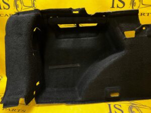 BOCZEK BAGAŻNIKA LEWY TYŁ RENAULT MEGANE IV KOMBI