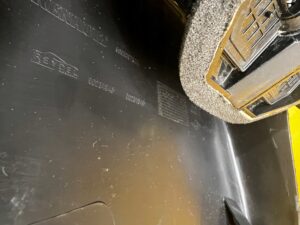 OSŁONA TUNELU ŚRODKOWEGO TYŁ KRATKA NAWIEWU RENAULT KADJAR