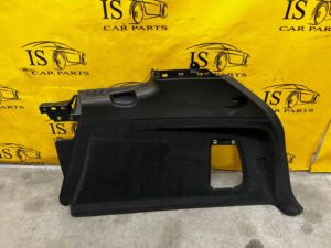 BOCZEK TAPICERKA BAGAŻNIKA PRAWY PRAWA PORSCHE CAYENNE II 7P5