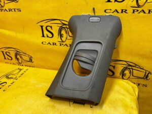 POSZYCIE OSŁONA SŁUPKA ŚRODKOWEGO B PRAWY PORSCHE PANAMERA 970 I LIFT