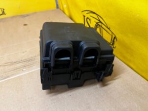 SKRZYNKA BEZPIECZNIKÓW MODUŁ BSI FORD ESCAPE MK4 1.5 ECOBOOST