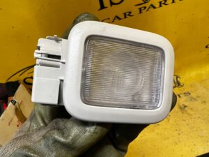 LAMPKA OŚWIETLENIE KABINY FORD KUGA MK3