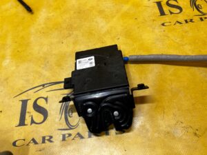 ZAMEK DOCIĄG KLAPY TYŁ BAGAŻNIKA LAND ROVER DISCOVERY SPORT V L550 LIFT