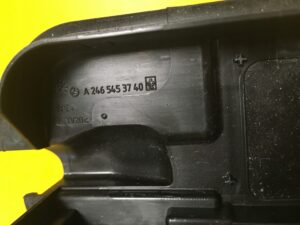 OSŁONA ZAŚLEPKA UCHWYT MERCEDES W246 INFINITI Q30