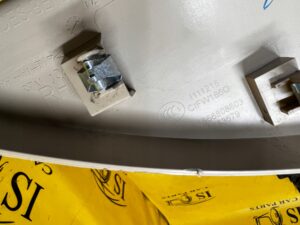 OSŁONA ZAŚLEPKA DESKI KONSOLI PRAWA MERCEDES GLS X166