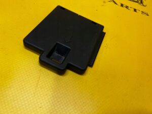 OSŁOMNA ZAŚLEPKA MASKOWNICA AUDI SQ7 Q7 4M0