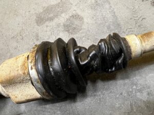 PÓŁOŚ PRZÓD PRZEDNIA LEWA LEWY DACIA DOKKER 1.5 BLUE DCI