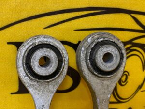 ŁĄCZNIK STABILIZATORA PRZÓD PRZEDNI AUDI Q7 4M0 Q8 4M8 Q5 80A