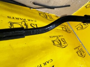 KOMPLET RAMIONA WYCIERACZKI PRZÓD FORD EXPLORER VI MK6 EU