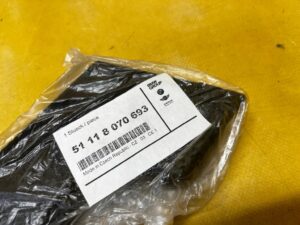 ABSORBER UDERZENIA ZDERZAKA PRZÓD DOLNY BMW M5 F90 NOWY OEM