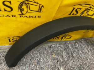 LISTWA POSZERZENIE BŁOTNIKA TYŁ PRAWA PRAWY 33″ FORD BRONCO 21-