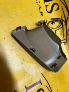 OSŁONA PASA TYLNEGO PRAWA RANGE ROVER VOGUE L405