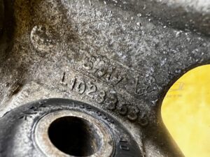 WAHACZ TYŁ TYLNY LEWY DOLNY CHEVROLET CORVETTE C5 97-04