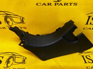 PLASTIK OSŁONA PROGU SŁUPKA A PRZÓD LEWY RANGE ROVER VELAR L560