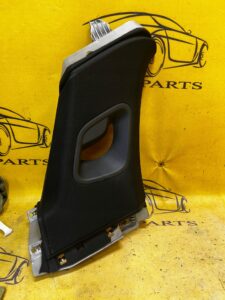 OSŁONA POSZYCIE SŁUPKA B ŚRODKOWEGO LEWE PORSCHE CAYENNE COUPE 9Y3 9Y0