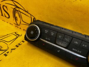 PANEL PRZEŁĄCZNIK NAWIEWU KLIMATYZACJI FORD FIESTA MK8