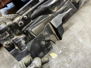 BELKA ŻALUZJA WZMOCNIENIE ZDERZAKA PRZÓD PEUGEOT 508 I 2.0 HDI RXH 4HYBRID