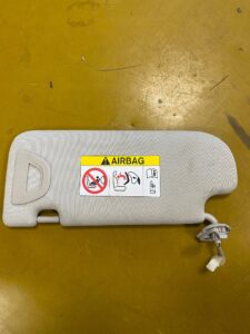 PRAWY SŁONECZNIK OSŁONA DASZEK EUROPA INFINITI Q50