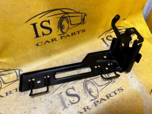 UCHWYT MOCOWANIE KANAPY TYŁ RANGE ROVER EVOQUE L538