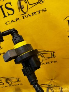 KOMPLET ZAWÓR PRZEWÓD FILTRA WĘGLOWEGO PALIWA DACIA SANDERO III 3