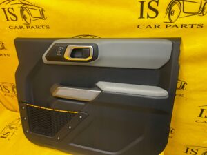 TAPICERKA BOCZEK DRZWI PRZÓD PRAWY 4 DRZWI FORD BRONCO 21-