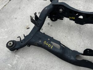 WÓZEK ZAWIESZENIA BELKA SANKI KOŁYSKA TYŁ AUDI A8 D5 Q5 80A A6 C8