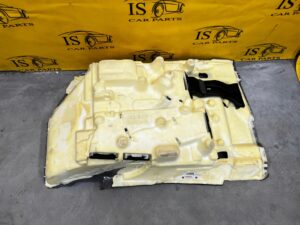 WYKŁADZINA LEWY PRZÓD C4 PICASSO II RHD UK