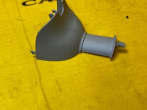 OBUDOWA OSŁONA LUSTERKA WEWNĘTRZNEGO WSTECZNEGO DACIA SANDERO III