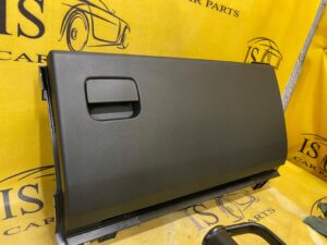 SCHOWEK DESKI KONSOLI PASAŻERA LAND ROVER DISCOVERY V L462