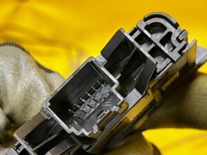 PANEL PRZEŁĄCZNIKÓW PDC PRZYCISK FORD KUGA MK3