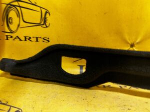 TAPICERKA WYKŁADZINA BAGAŻNIKA PRAWA AUDI A8 D4 4H