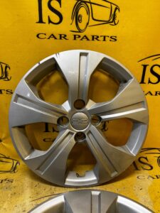 KOMPLET KOŁPAKI KÓŁ 15″ DACIA SANDERO III 2023R