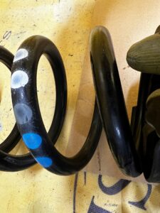 KOMPLET SPRĘŻYNY ZAWIESZENIA LR RANGE ROVER EVOQUE II L551