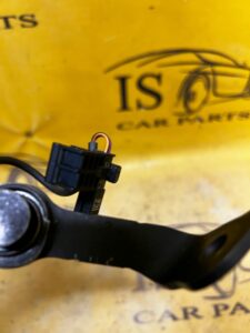 ZAPINKA PASA BEZPIECZEŃSTWA LEWY TYŁ BMW 5 G30