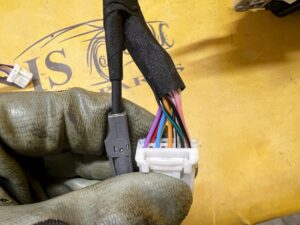 LUSTERKO ZEWNĘTRZNE PRAWE 13 PIN KAMERA AYSTENT SUBARU FORESTER VI SL 25-