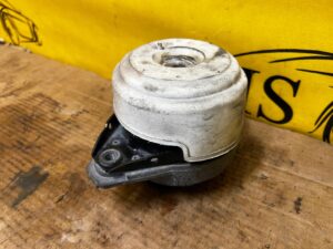 ŁAPA MOCOWANIE PODUSZKA SILNIKA LEWA MERCEDES GLS X166 450 3.0 B V6