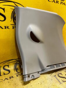 OSŁONA POSZYCIE SŁUPKA C TYLNEGO TYŁ PRAWA PRAWE RENAULT ZOE I Z.E.